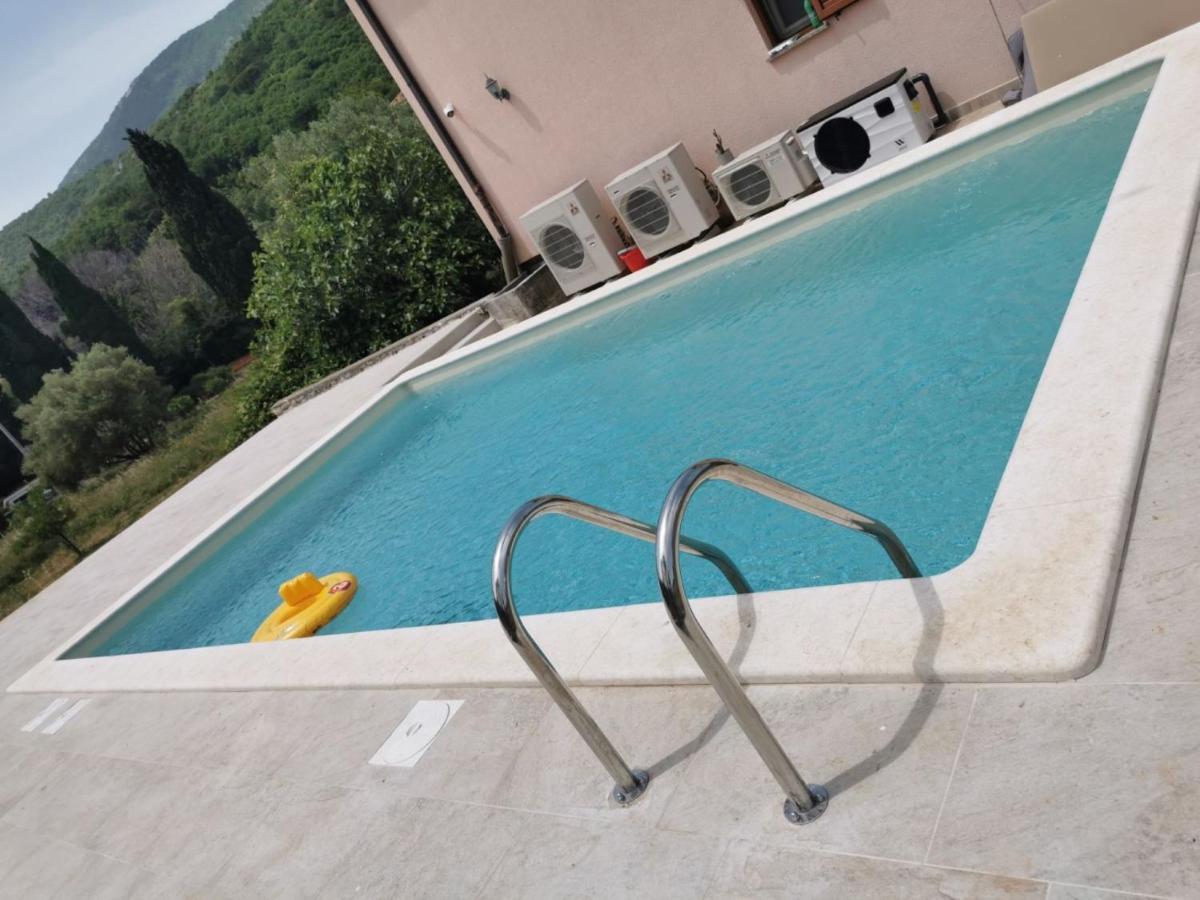 Apartments Barbara With Pool Brseč 외부 사진